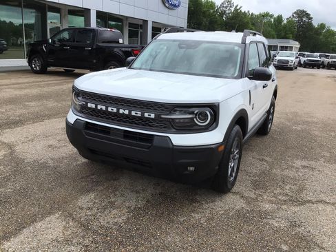 New 2025 Ford Bronco Sport Big Bend w/ Convenience Package AWD/4WD image 5