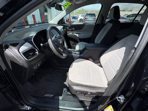 Used 2023 Chevrolet Equinox LS w/ LPO, Floor Liner Package image 9