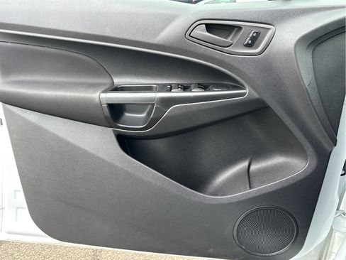 Used 2017 Ford Transit Connect XL image 32
