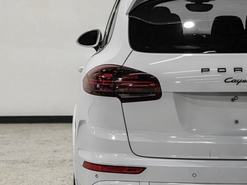 Used 2016 Porsche Cayenne GTS image 67