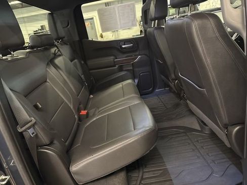 Used 2022 GMC Sierra 1500 SLT w/ X31 Off-Road Package AWD/4WD image 24