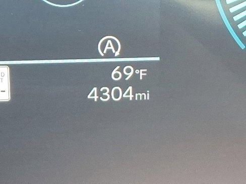 Used 2025 Hyundai Tucson SE image 20