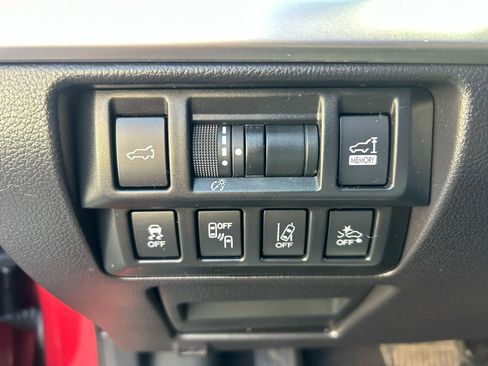 Used 2019 Subaru Outback 2.5i Premium AWD/4WD image 17