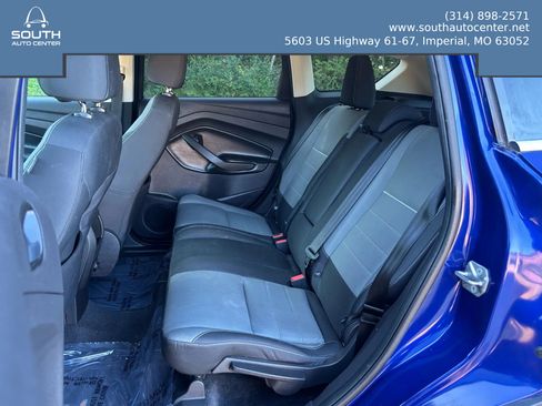 Used 2015 Ford Escape SE image 10