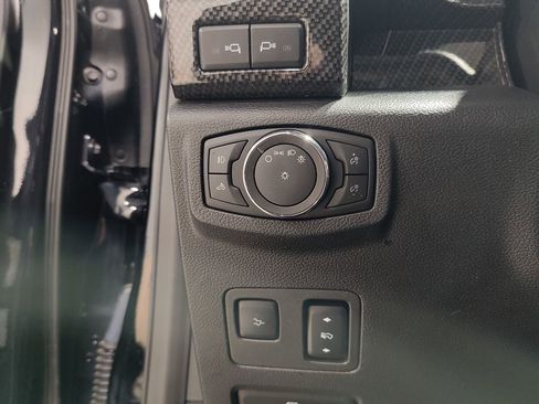 Used 2018 Ford F250 Lariat w/ Lariat Ultimate Package image 27