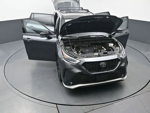 Certified 2023 Toyota Highlander XSE image 62