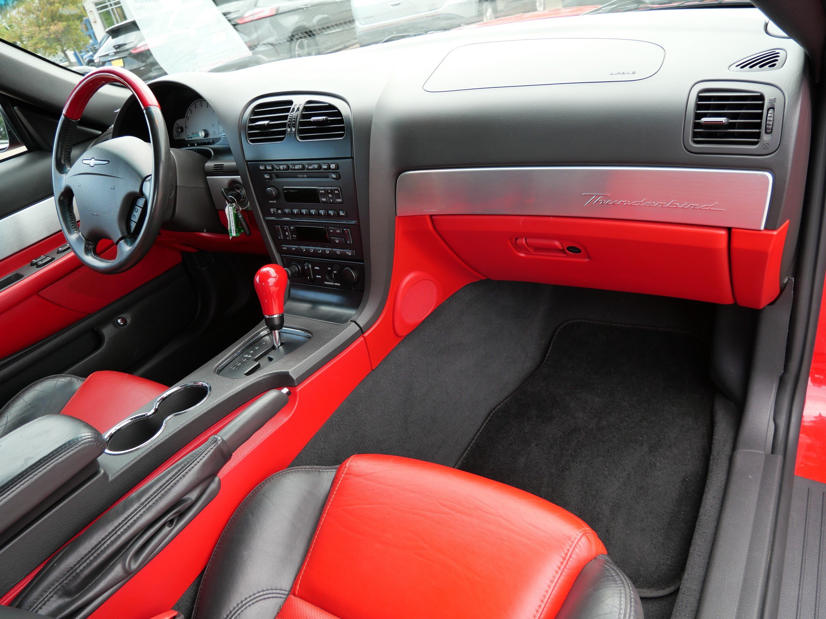 Used 2002 Ford Thunderbird RWD image 10