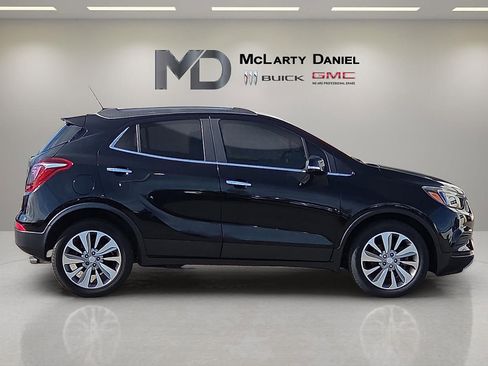 Used 2017 Buick Encore Preferred image 6
