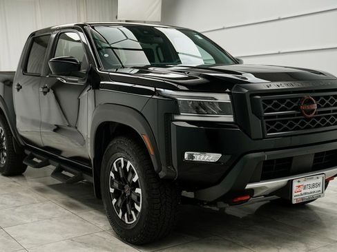 Used 2024 Nissan Frontier PRO-4X w/ Off-Road Protection Package image 3