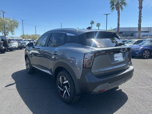Used 2026 Nissan Kicks SV image 6