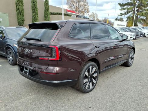 New 2025 Volvo EX90 Plus w/ Protection Package Premier image 3