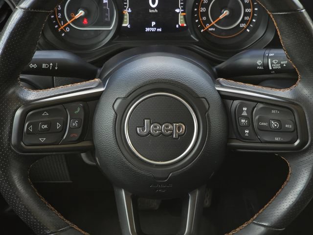 Used 2025 Jeep Gladiator Mojave w/ Safety Group AWD/4WD image 16