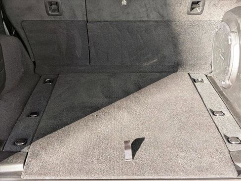 Used 2023 Jeep Wrangler Unlimited Sahara image 21