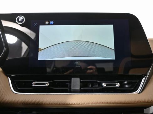 New 2026 Chevrolet Equinox ACTIV w/ Convenience Package III AWD/4WD image 28