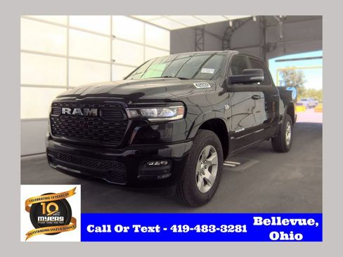 Used 2026 RAM 1500 Lone Star AWD/4WD image 1
