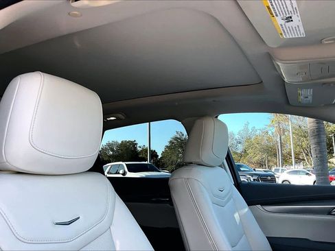 Used 2023 Cadillac XT5 Premium Luxury w/ Technology Package image 14