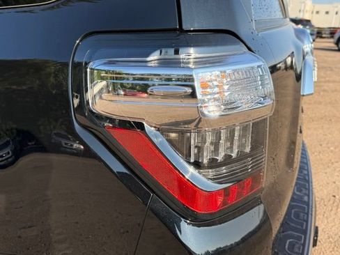 Used 2024 Toyota 4Runner Limited AWD/4WD image 11