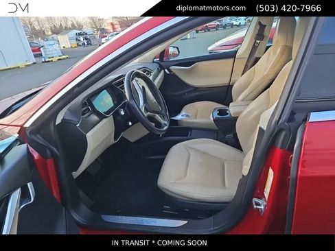 Used 2015 Tesla Model S 70D image 7