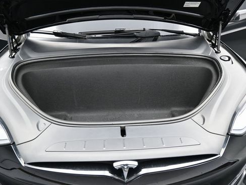 Used 2022 Tesla Model X Plaid image 35