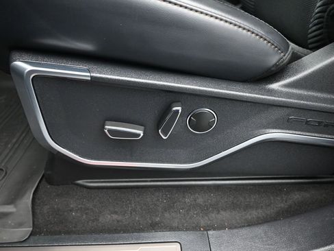 Used 2023 Ford F150 Raptor image 11