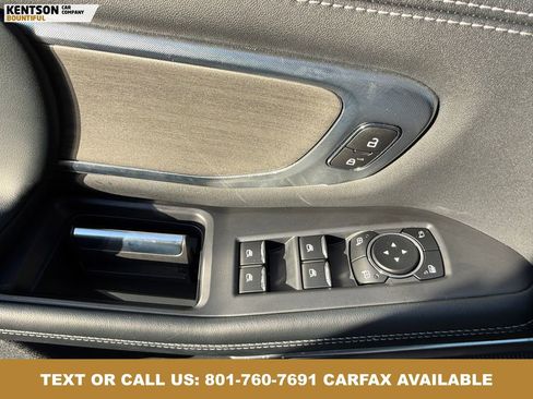 Used 2025 Ford Expedition Max Platinum image 19