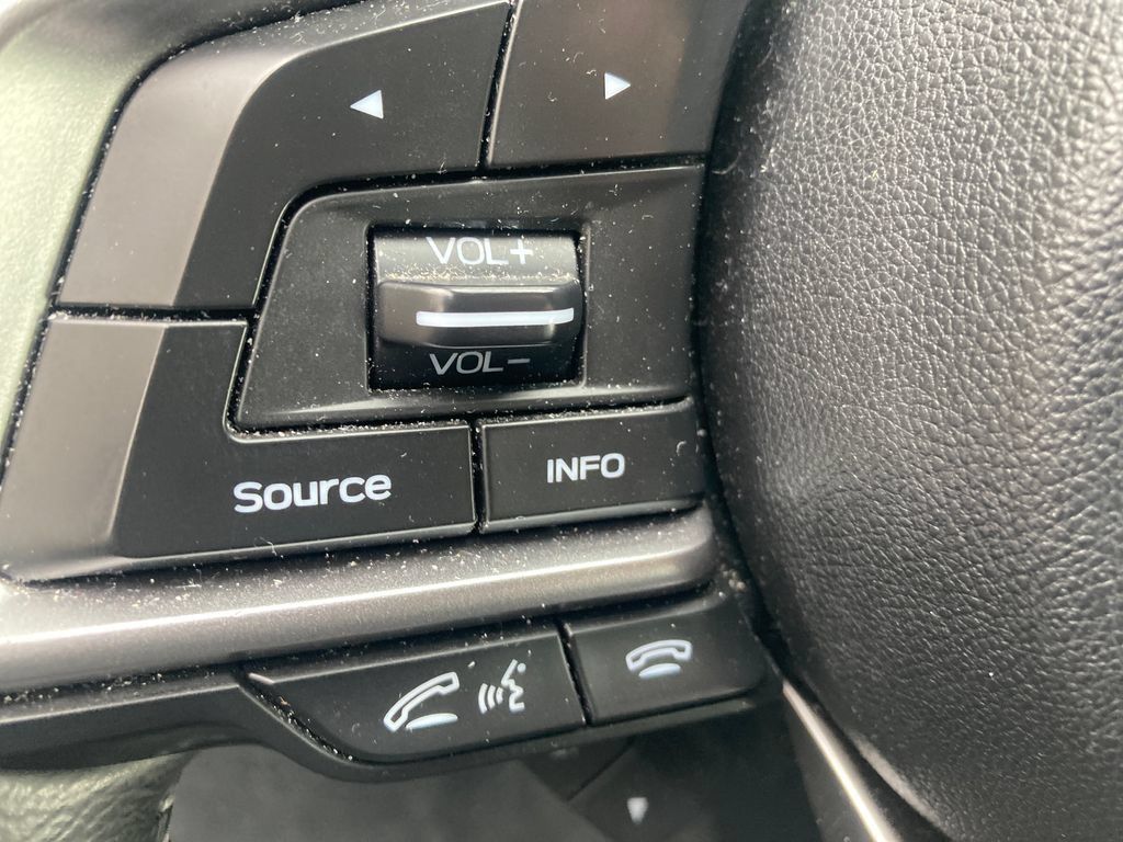Used 2023 Subaru Forester Premium AWD/4WD image 40