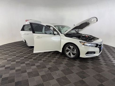Certified 2018 Honda Accord EX-L image 16