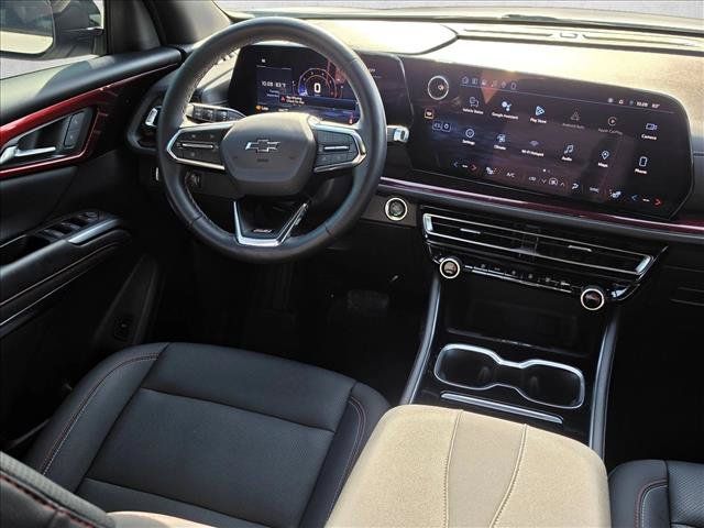 Used 2024 Chevrolet Traverse Z71 AWD/4WD image 21
