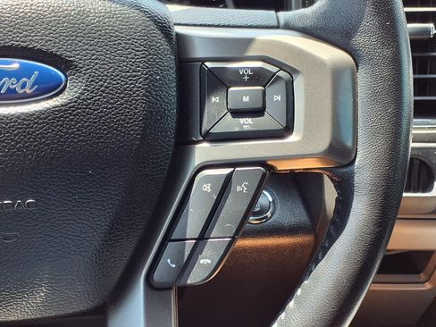 Used 2021 Ford Expedition XLT RWD image 26