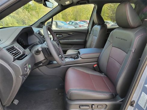New 2026 Honda Ridgeline Black Edition image 13