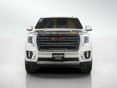 Used 2023 GMC Yukon XL SLT image 8
