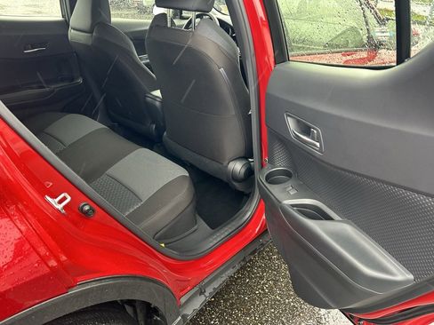 Certified 2020 Toyota C-HR LE image 13