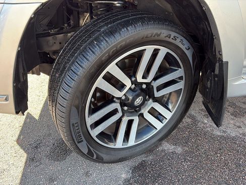 Used 2016 Toyota 4Runner Limited image 8