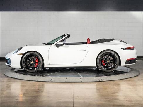 Certified 2020 Porsche 911 Carrera S RWD image 2