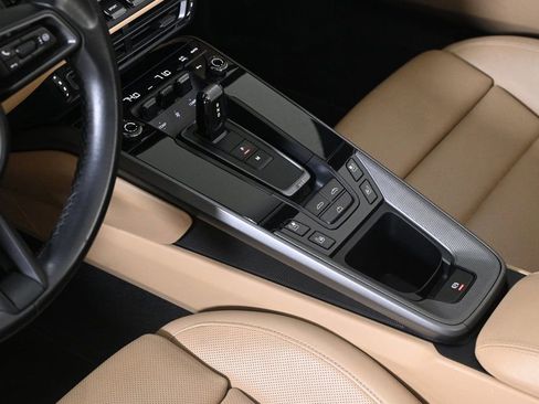 Used 2023 Porsche 911 Carrera S image 17