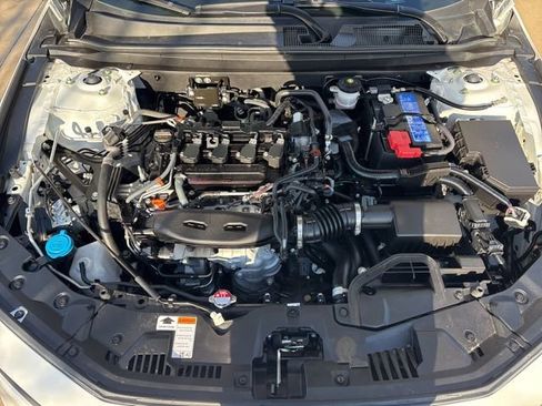 Used 2025 Honda Accord SE image 20