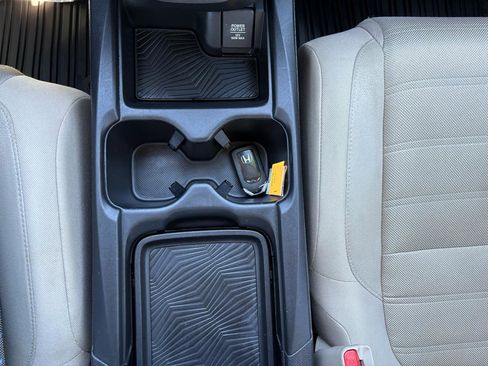 Used 2018 Honda CR-V EX image 29