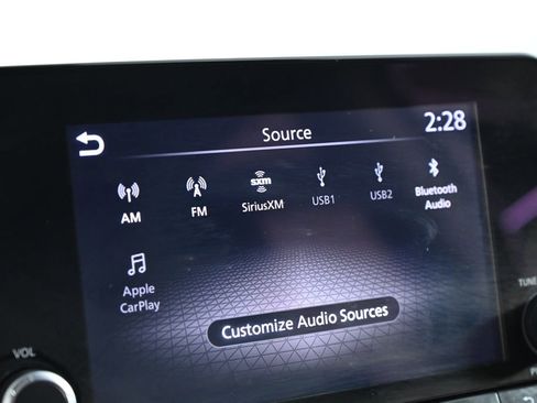 Used 2024 Nissan Pathfinder SV AWD/4WD image 16