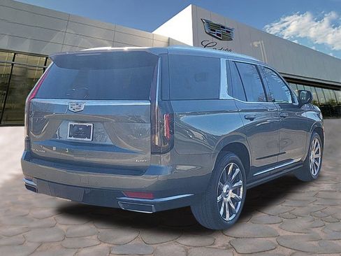 Certified 2024 Cadillac Escalade Premium Luxury Platinum image 6
