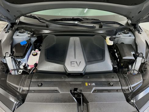 Used 2024 Kia EV6 Wind w/ Wind Technology Package image 35