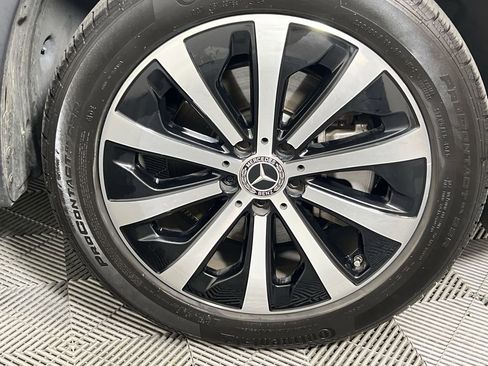 Used 2021 Mercedes-Benz GLB 250 image 18