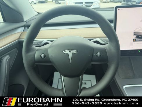 Used 2023 Tesla Model 3 Standard Range RWD image 10