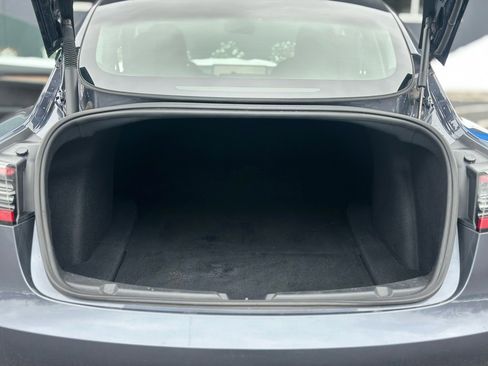 Used 2023 Tesla Model 3 Performance image 6