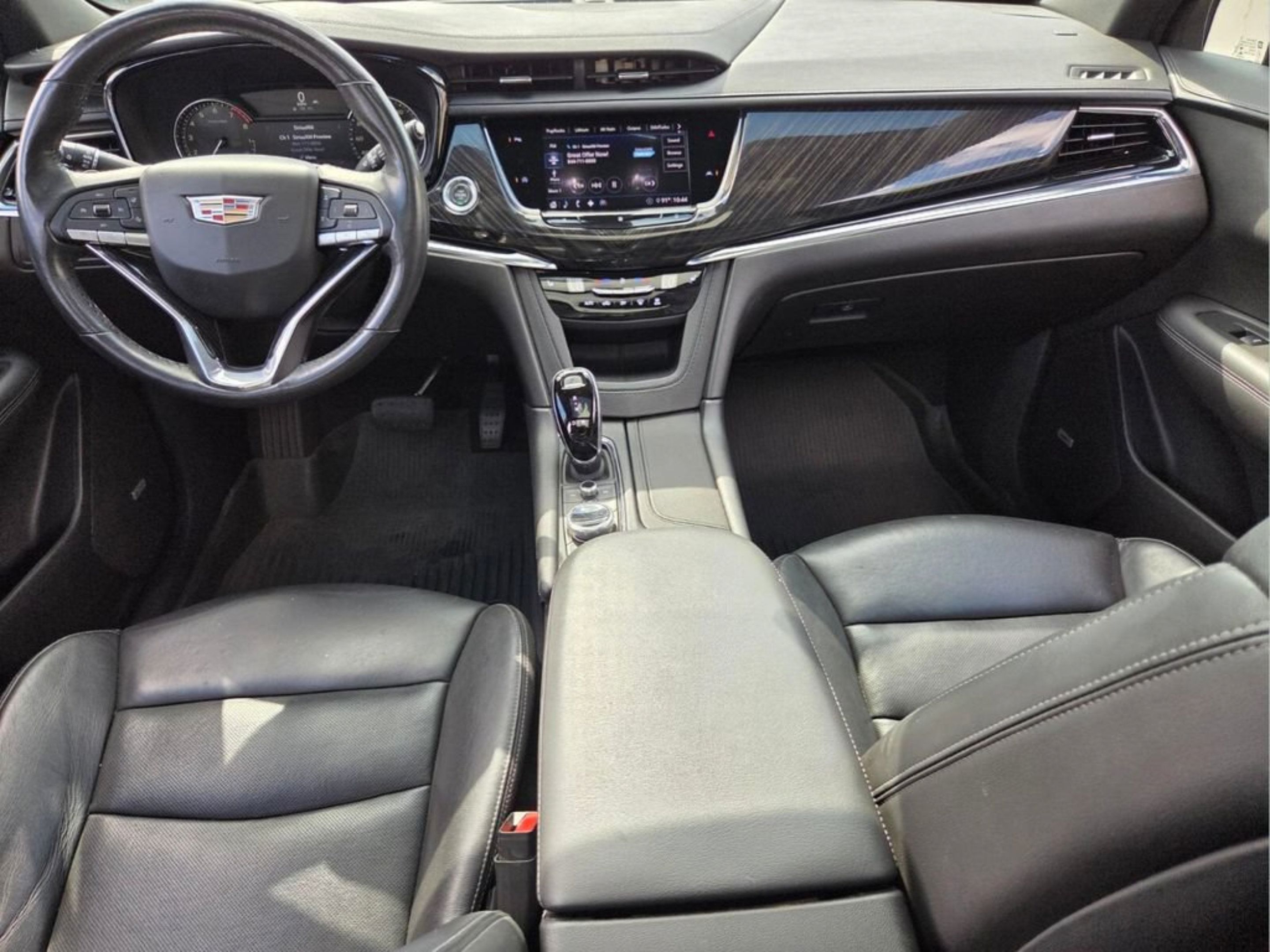 Used 2020 Cadillac XT6 Premium Luxury FWD image 14
