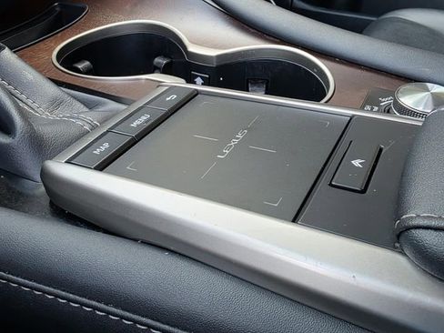 Used 2020 Lexus RX 350L FWD w/ Premium Package image 27