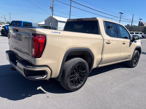 Used 2023 GMC Sierra 1500 Elevation AWD/4WD image 3