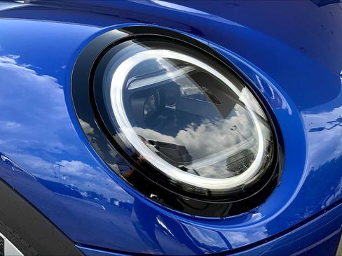 Used 2025 MINI Cooper S image 26