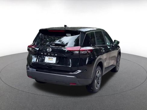 Used 2025 Nissan Rogue SV FWD image 14
