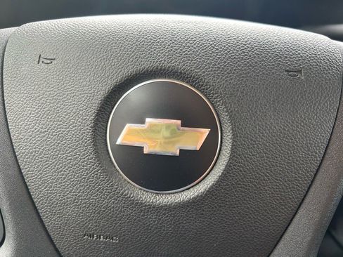 Used 2023 Chevrolet Express 2500 w/ Driver Convenience Package image 20