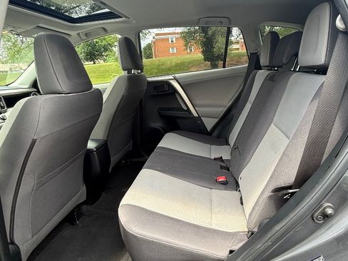 Used 2013 Toyota RAV4 XLE FWD image 24